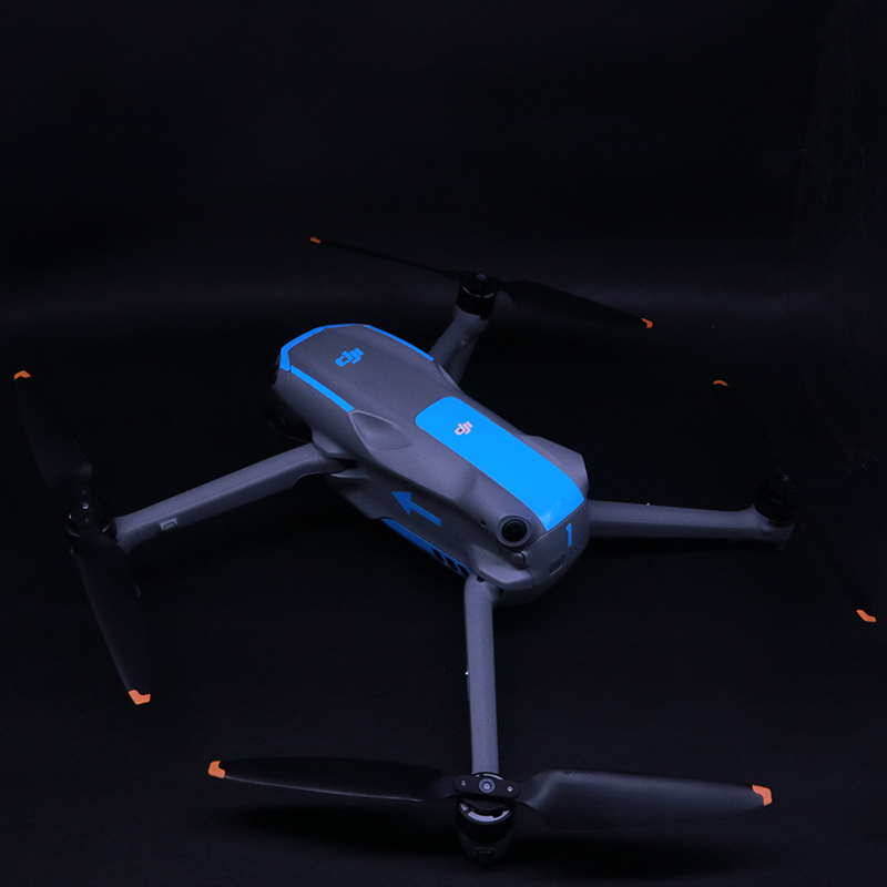 Набор декоративных светящихся  – обзор и цена Drone Kit Waterproof